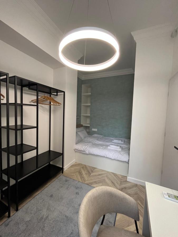 Central Gallery Apartment Debrecen Eksteriør billede